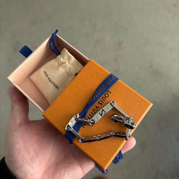 Louis Vuitton Silver Chain Bracelet